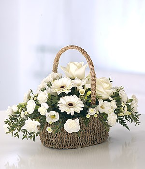 WHITE BASKET